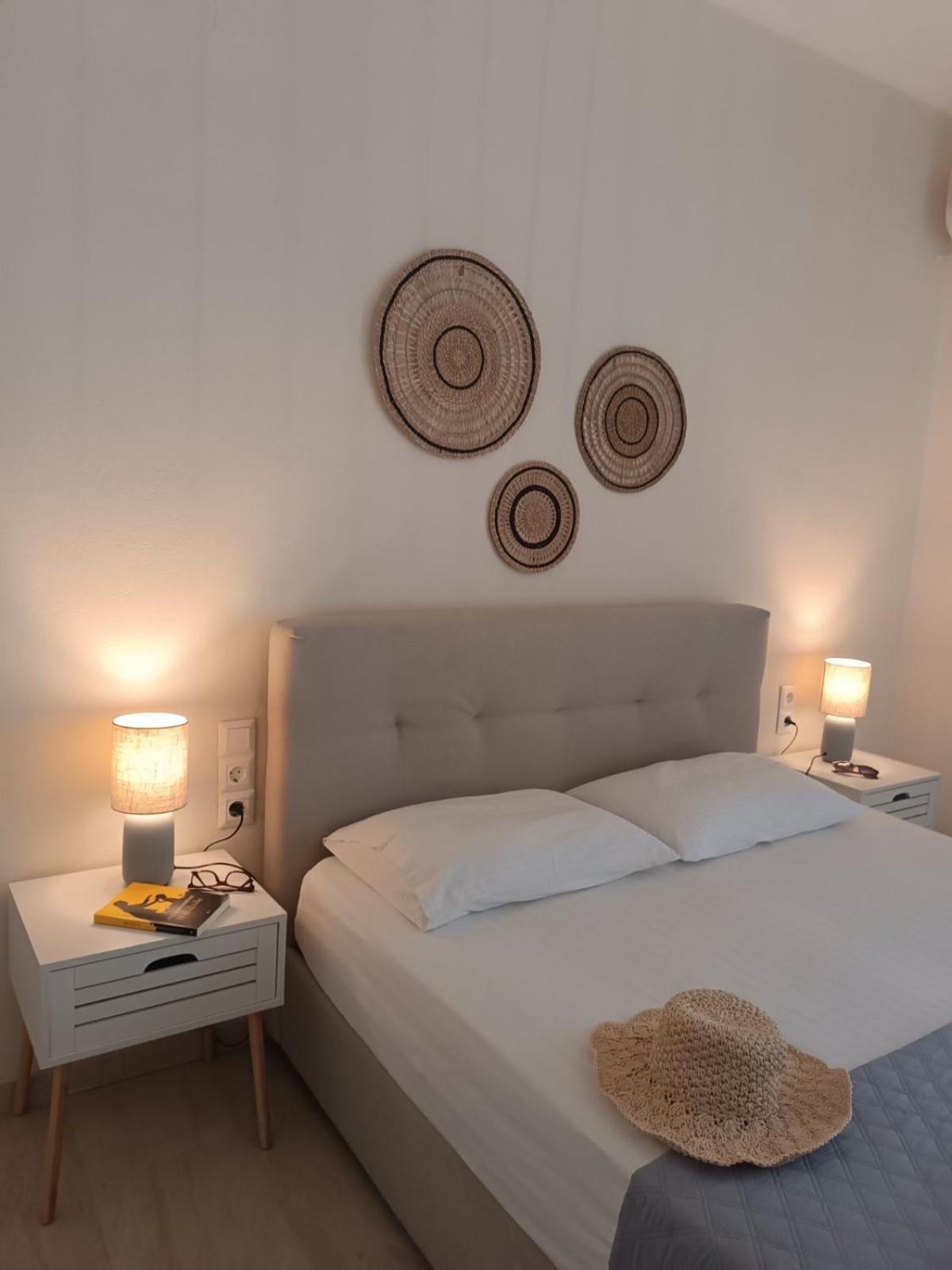 Libera Private Rooms Parga Exterior foto